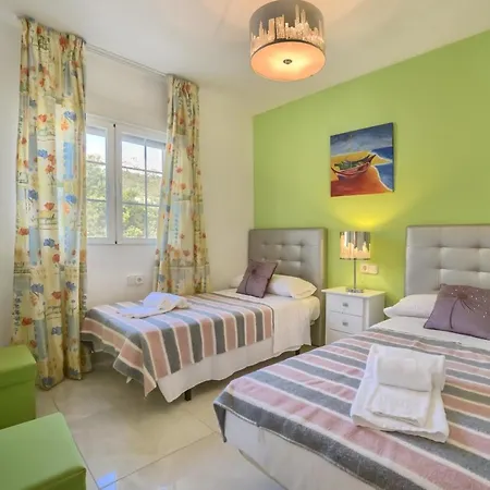 Benicuco 4 - Plusholidays Villa *